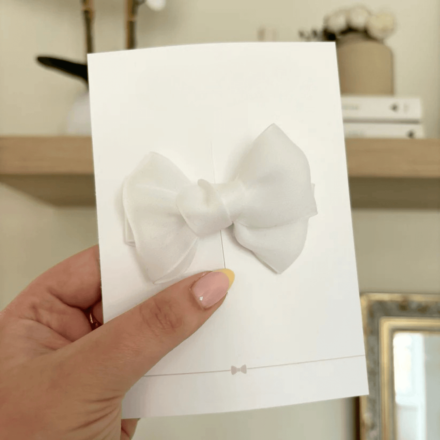 Kids Lace White Knot Bow Clip - Kidsxtra